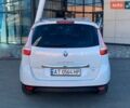 Белый Рено Гранд Сценик, объемом двигателя 1.6 л и пробегом 298 тыс. км за 7900 $, фото 10 на Automoto.ua