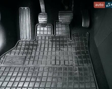 Белый Рено Гранд Сценик, объемом двигателя 1.6 л и пробегом 228 тыс. км за 8777 $, фото 64 на Automoto.ua