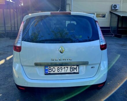 Белый Рено Гранд Сценик, объемом двигателя 1.5 л и пробегом 270 тыс. км за 9700 $, фото 2 на Automoto.ua
