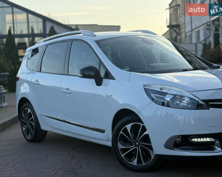 Білий Рено Гранд Сценік, об'ємом двигуна 1.6 л та пробігом 179 тис. км за 10950 $, фото 21 на Automoto.ua