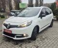 Белый Рено Гранд Сценик, объемом двигателя 1.6 л и пробегом 259 тыс. км за 9750 $, фото 2 на Automoto.ua