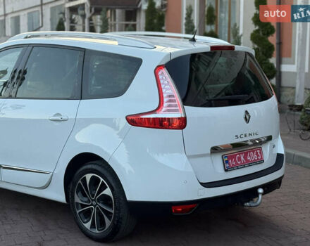 Білий Рено Гранд Сценік, об'ємом двигуна 1.6 л та пробігом 179 тис. км за 10950 $, фото 38 на Automoto.ua