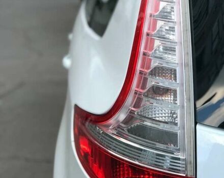 Белый Рено Гранд Сценик, объемом двигателя 1.5 л и пробегом 219 тыс. км за 9900 $, фото 25 на Automoto.ua