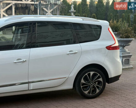 Білий Рено Гранд Сценік, об'ємом двигуна 1.6 л та пробігом 179 тис. км за 10950 $, фото 16 на Automoto.ua