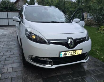 Белый Рено Гранд Сценик, объемом двигателя 1.5 л и пробегом 220 тыс. км за 11800 $, фото 5 на Automoto.ua