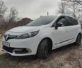 Белый Рено Гранд Сценик, объемом двигателя 2 л и пробегом 280 тыс. км за 10500 $, фото 1 на Automoto.ua