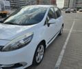 Белый Рено Гранд Сценик, объемом двигателя 1.5 л и пробегом 272 тыс. км за 9300 $, фото 7 на Automoto.ua