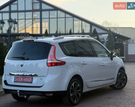Білий Рено Гранд Сценік, об'ємом двигуна 1.6 л та пробігом 179 тис. км за 10950 $, фото 29 на Automoto.ua