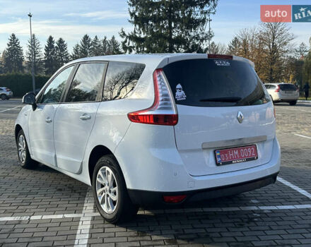 Білий Рено Гранд Сценік, об'ємом двигуна 1.5 л та пробігом 216 тис. км за 9990 $, фото 3 на Automoto.ua