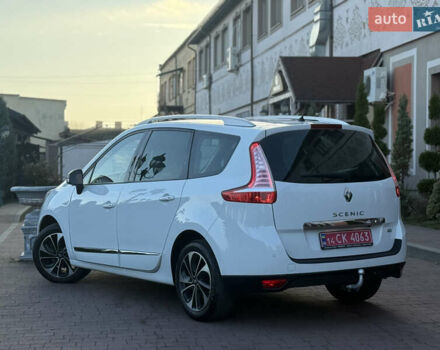 Білий Рено Гранд Сценік, об'ємом двигуна 1.6 л та пробігом 179 тис. км за 10950 $, фото 36 на Automoto.ua