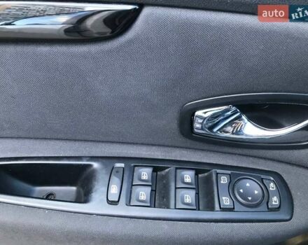 Белый Рено Гранд Сценик, объемом двигателя 1.5 л и пробегом 219 тыс. км за 9900 $, фото 27 на Automoto.ua