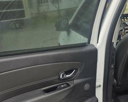 Белый Рено Гранд Сценик, объемом двигателя 1.6 л и пробегом 259 тыс. км за 9750 $, фото 32 на Automoto.ua