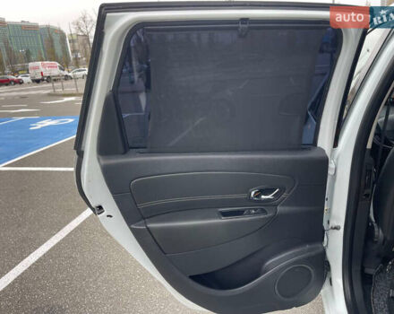 Білий Рено Гранд Сценік, об'ємом двигуна 1.5 л та пробігом 216 тис. км за 8700 $, фото 31 на Automoto.ua