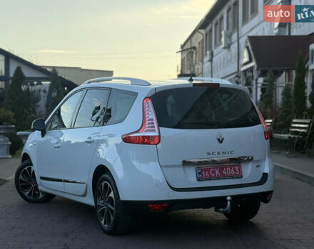 Білий Рено Гранд Сценік, об'ємом двигуна 1.6 л та пробігом 179 тис. км за 10950 $, фото 35 на Automoto.ua