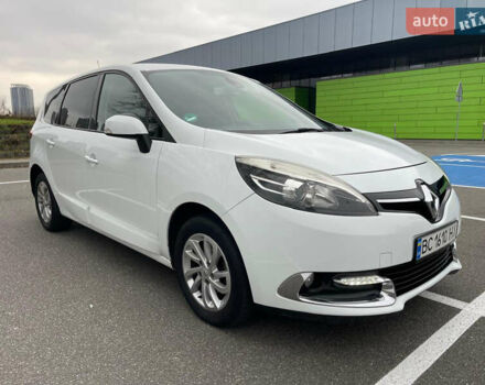Білий Рено Гранд Сценік, об'ємом двигуна 1.5 л та пробігом 216 тис. км за 8700 $, фото 6 на Automoto.ua