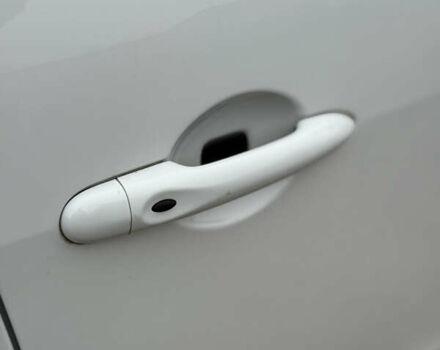 Белый Рено Гранд Сценик, объемом двигателя 1.6 л и пробегом 198 тыс. км за 10900 $, фото 44 на Automoto.ua