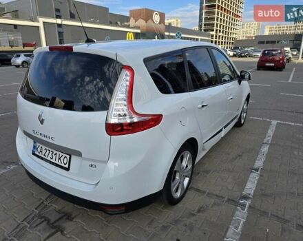 Белый Рено Гранд Сценик, объемом двигателя 1.5 л и пробегом 272 тыс. км за 9300 $, фото 1 на Automoto.ua