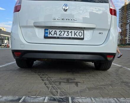 Белый Рено Гранд Сценик, объемом двигателя 1.5 л и пробегом 272 тыс. км за 9300 $, фото 34 на Automoto.ua