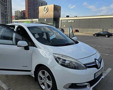 Белый Рено Гранд Сценик, объемом двигателя 1.5 л и пробегом 272 тыс. км за 9300 $, фото 14 на Automoto.ua