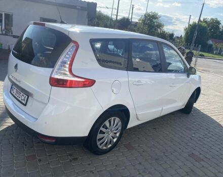 Белый Рено Гранд Сценик, объемом двигателя 1.5 л и пробегом 245 тыс. км за 9000 $, фото 1 на Automoto.ua