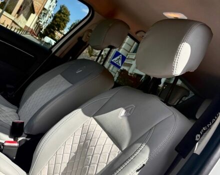 Белый Рено Гранд Сценик, объемом двигателя 1.5 л и пробегом 290 тыс. км за 7800 $, фото 5 на Automoto.ua