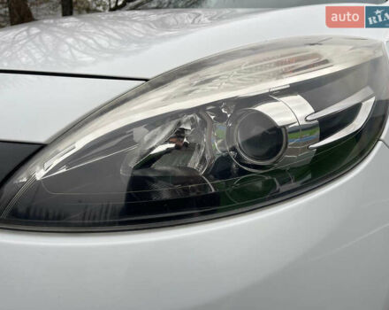 Білий Рено Гранд Сценік, об'ємом двигуна 1.5 л та пробігом 216 тис. км за 8700 $, фото 39 на Automoto.ua