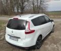 Белый Рено Гранд Сценик, объемом двигателя 2 л и пробегом 280 тыс. км за 10500 $, фото 28 на Automoto.ua