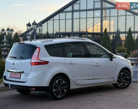 Білий Рено Гранд Сценік, об'ємом двигуна 1.6 л та пробігом 179 тис. км за 10950 $, фото 30 на Automoto.ua