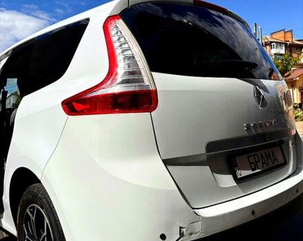 Білий Рено Гранд Сценік, об'ємом двигуна 1.5 л та пробігом 290 тис. км за 8300 $, фото 6 на Automoto.ua