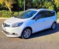 Білий Рено Гранд Сценік, об'ємом двигуна 1.5 л та пробігом 247 тис. км за 9800 $, фото 3 на Automoto.ua