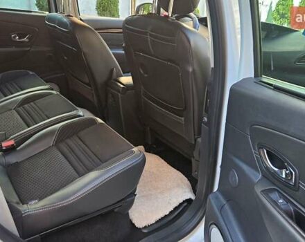 Білий Рено Гранд Сценік, об'ємом двигуна 1.5 л та пробігом 149 тис. км за 13199 $, фото 15 на Automoto.ua