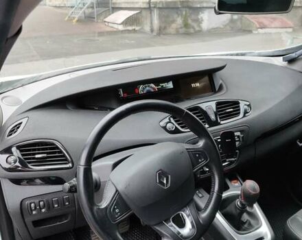Білий Рено Гранд Сценік, об'ємом двигуна 1.6 л та пробігом 270 тис. км за 9200 $, фото 8 на Automoto.ua