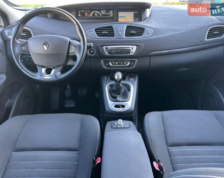 Белый Рено Гранд Сценик, объемом двигателя 1.5 л и пробегом 199 тыс. км за 11300 $, фото 41 на Automoto.ua