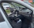 Білий Рено Гранд Сценік, об'ємом двигуна 1.5 л та пробігом 165 тис. км за 11000 $, фото 39 на Automoto.ua