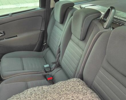 Белый Рено Гранд Сценик, объемом двигателя 1.5 л и пробегом 166 тыс. км за 267 $, фото 15 на Automoto.ua