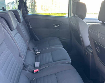 Белый Рено Гранд Сценик, объемом двигателя 1.5 л и пробегом 199 тыс. км за 11300 $, фото 46 на Automoto.ua