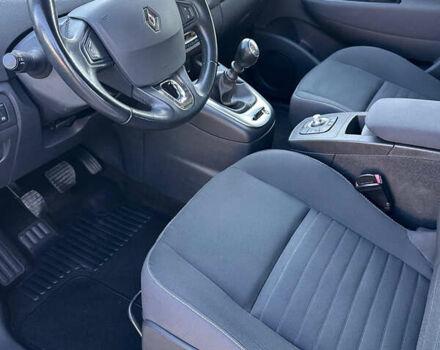 Белый Рено Гранд Сценик, объемом двигателя 1.5 л и пробегом 199 тыс. км за 11300 $, фото 31 на Automoto.ua