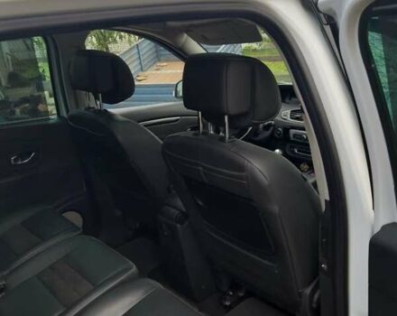 Белый Рено Гранд Сценик, объемом двигателя 1.5 л и пробегом 260 тыс. км за 11500 $, фото 17 на Automoto.ua