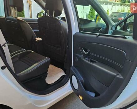 Білий Рено Гранд Сценік, об'ємом двигуна 1.5 л та пробігом 149 тис. км за 13199 $, фото 14 на Automoto.ua