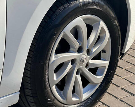 Белый Рено Гранд Сценик, объемом двигателя 1.5 л и пробегом 199 тыс. км за 11300 $, фото 69 на Automoto.ua