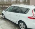 Белый Рено Гранд Сценик, объемом двигателя 1.46 л и пробегом 222 тыс. км за 10000 $, фото 1 на Automoto.ua