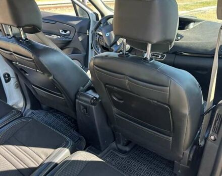 Белый Рено Гранд Сценик, объемом двигателя 1.5 л и пробегом 215 тыс. км за 10899 $, фото 15 на Automoto.ua