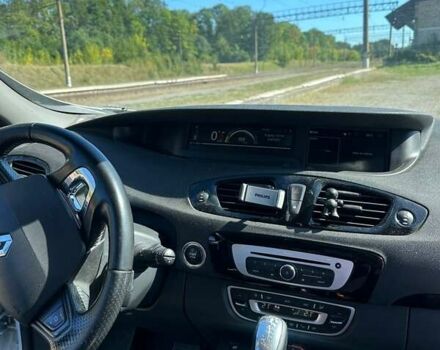 Белый Рено Гранд Сценик, объемом двигателя 1.5 л и пробегом 215 тыс. км за 10899 $, фото 13 на Automoto.ua