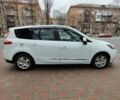 Білий Рено Гранд Сценік, об'ємом двигуна 1.6 л та пробігом 270 тис. км за 9200 $, фото 2 на Automoto.ua