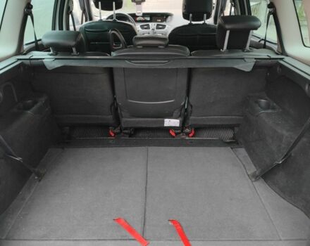 Білий Рено Гранд Сценік, об'ємом двигуна 1.6 л та пробігом 270 тис. км за 9200 $, фото 20 на Automoto.ua