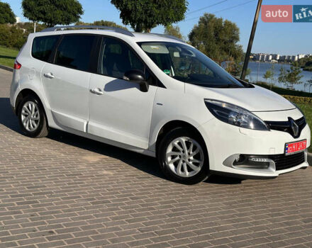 Белый Рено Гранд Сценик, объемом двигателя 1.5 л и пробегом 199 тыс. км за 11300 $, фото 2 на Automoto.ua