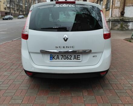 Білий Рено Гранд Сценік, об'ємом двигуна 1.6 л та пробігом 270 тис. км за 9200 $, фото 4 на Automoto.ua