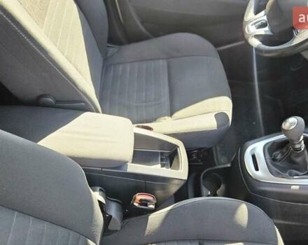 Білий Рено Гранд Сценік, об'ємом двигуна 1.5 л та пробігом 211 тис. км за 9950 $, фото 27 на Automoto.ua