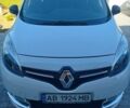 Белый Рено Гранд Сценик, объемом двигателя 1.6 л и пробегом 215 тыс. км за 12000 $, фото 6 на Automoto.ua