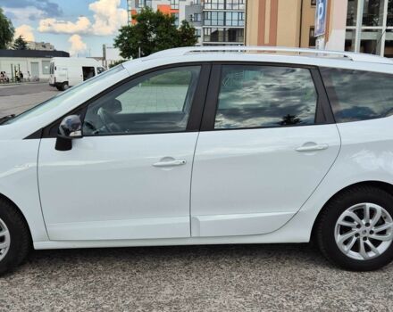 Белый Рено Гранд Сценик, объемом двигателя 1.5 л и пробегом 166 тыс. км за 267 $, фото 6 на Automoto.ua